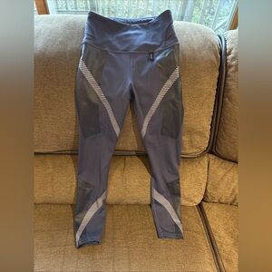 ATHLETA Allyson Felix Legend 7/8 Tight Legging Xs Medieval Violet Sport Gym